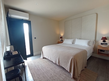 uma suites parada del marques