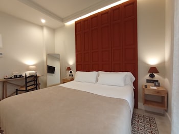 uma suites parada del marques