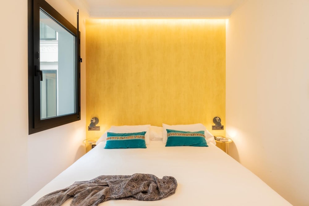 uma suites parada del marques