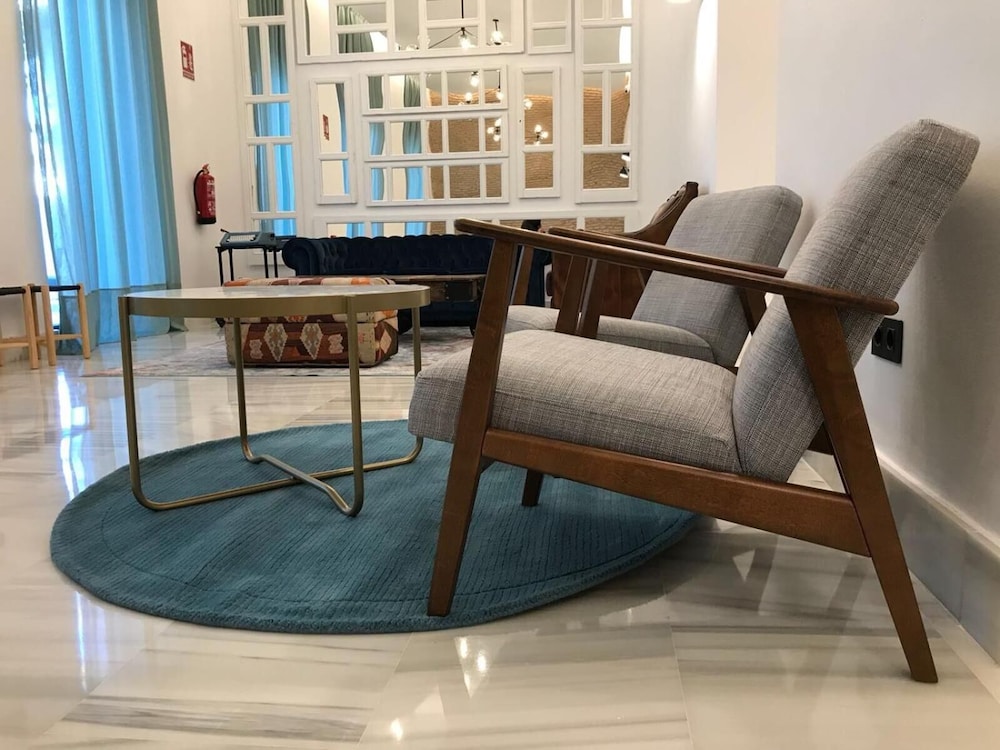 uma suites parada del marques