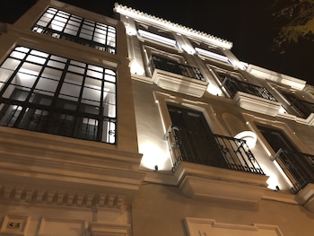 uma suites parada del marques