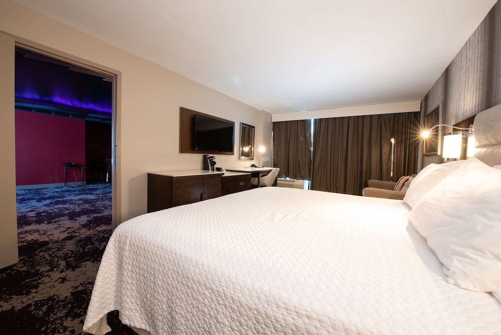 doubletree by hilton houston brookhollow