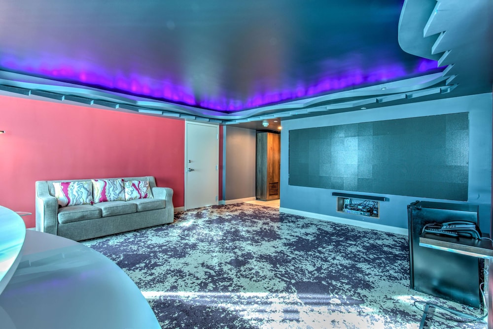 doubletree by hilton houston brookhollow