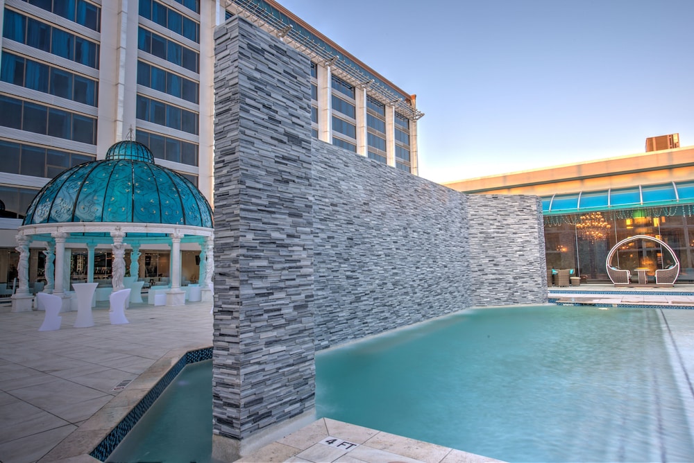 doubletree by hilton houston brookhollow