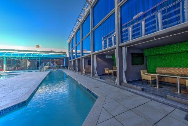 doubletree by hilton houston brookhollow