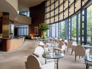 grand prince hotel osaka bay