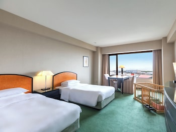 grand prince hotel osaka bay