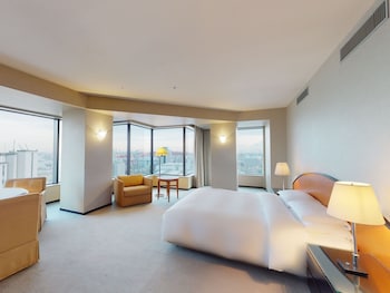 grand prince hotel osaka bay