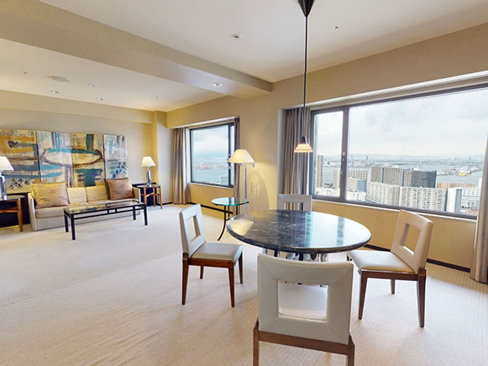 grand prince hotel osaka bay