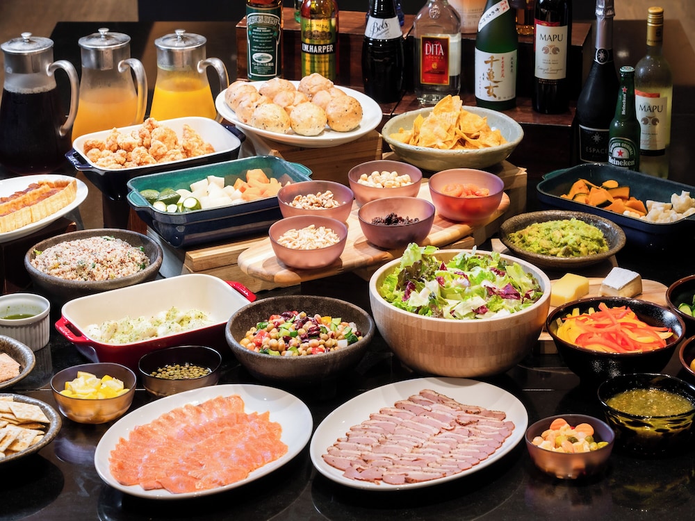 grand prince hotel osaka bay