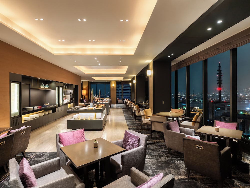 grand prince hotel osaka bay