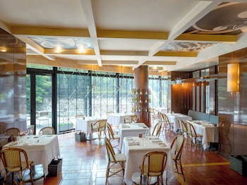 grand prince hotel osaka bay