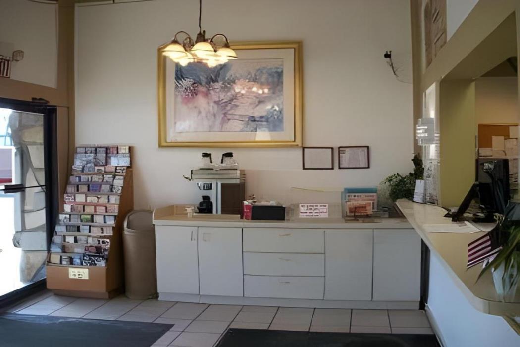 Knights Inn Rossford,Rossford>>Lucas County,2 star