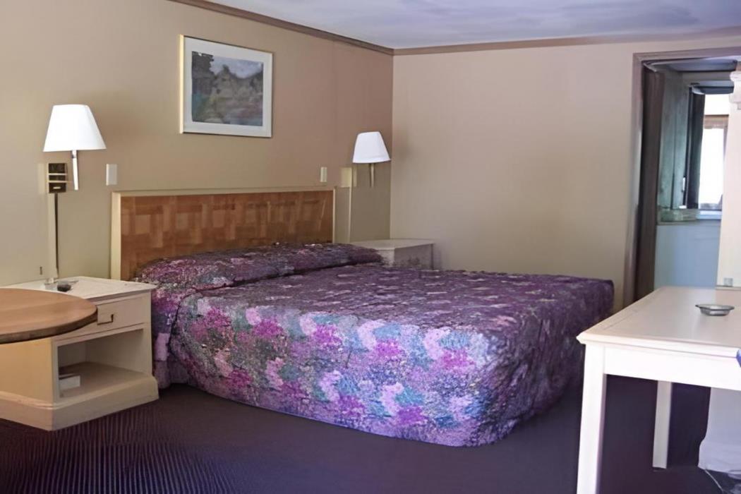 knights inn rossford