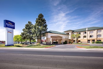 cash rewards inn and suites