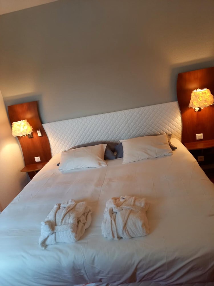 artemis hotel and spa bistro coquet