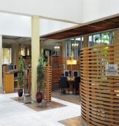 Abuja Continental Hotel,Nigerian National Mosque>>Abuja,4 star