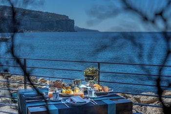 capo la gala hotel and wellness