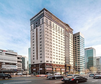 yeoksam artnouveau city hotel and residence