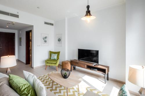 maison privee exclusive apt w burj khalifa next door