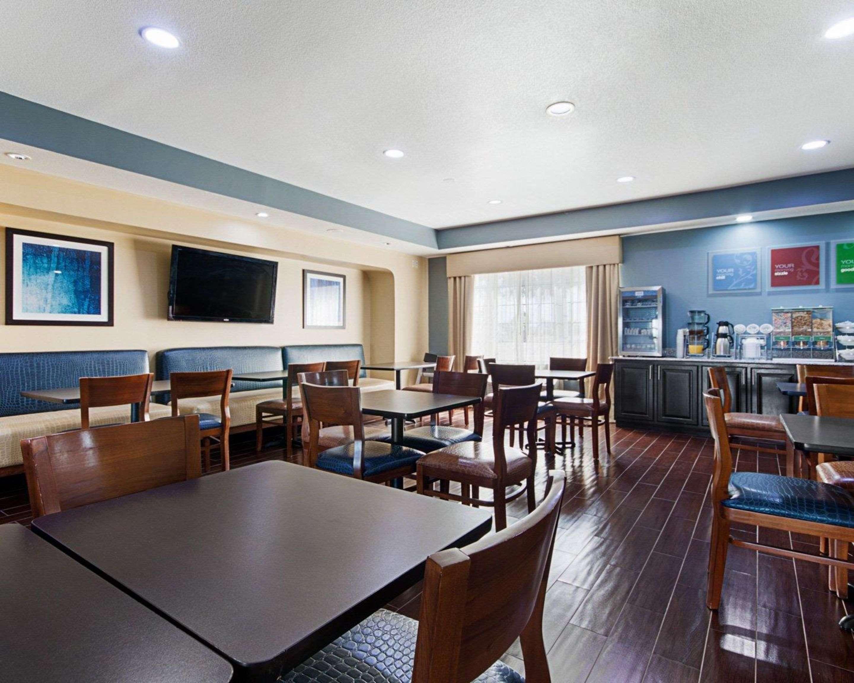Comfort Suites Lake Ray Hubbard,Dallas County>>Dallas,3 star