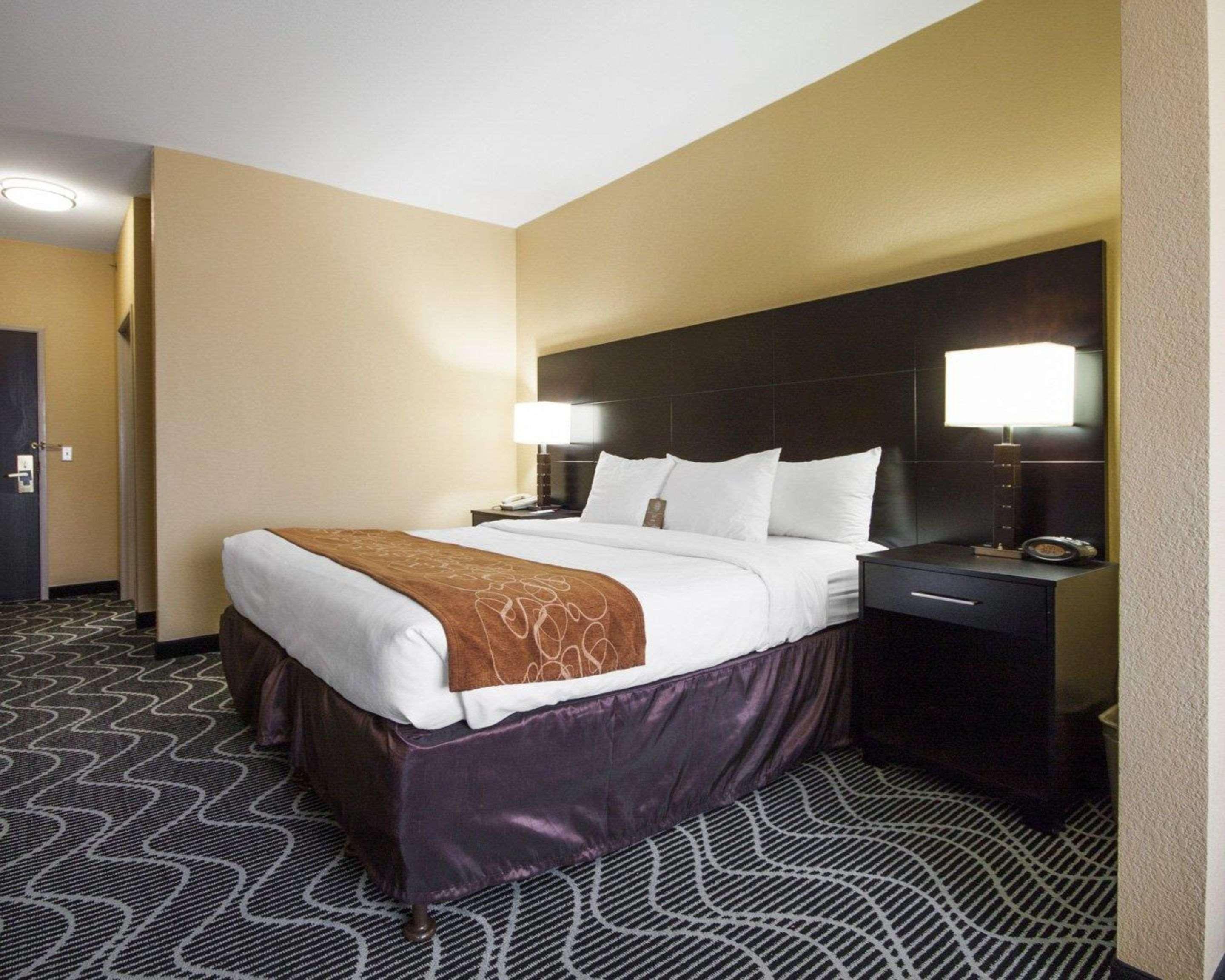 comfort suites lake ray hubbard