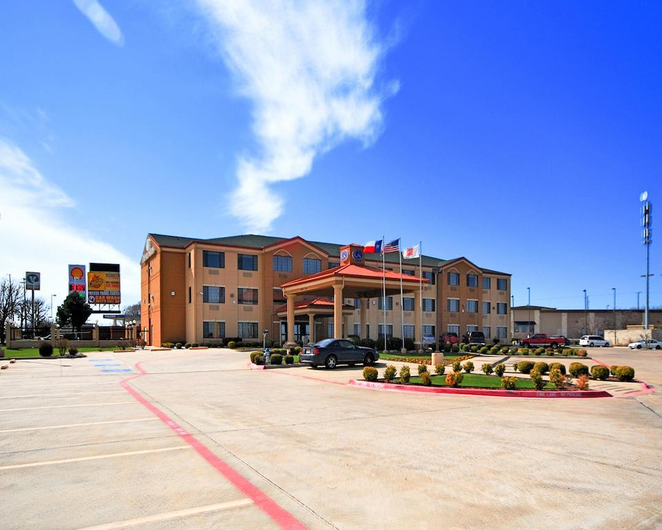 comfort suites lake ray hubbard
