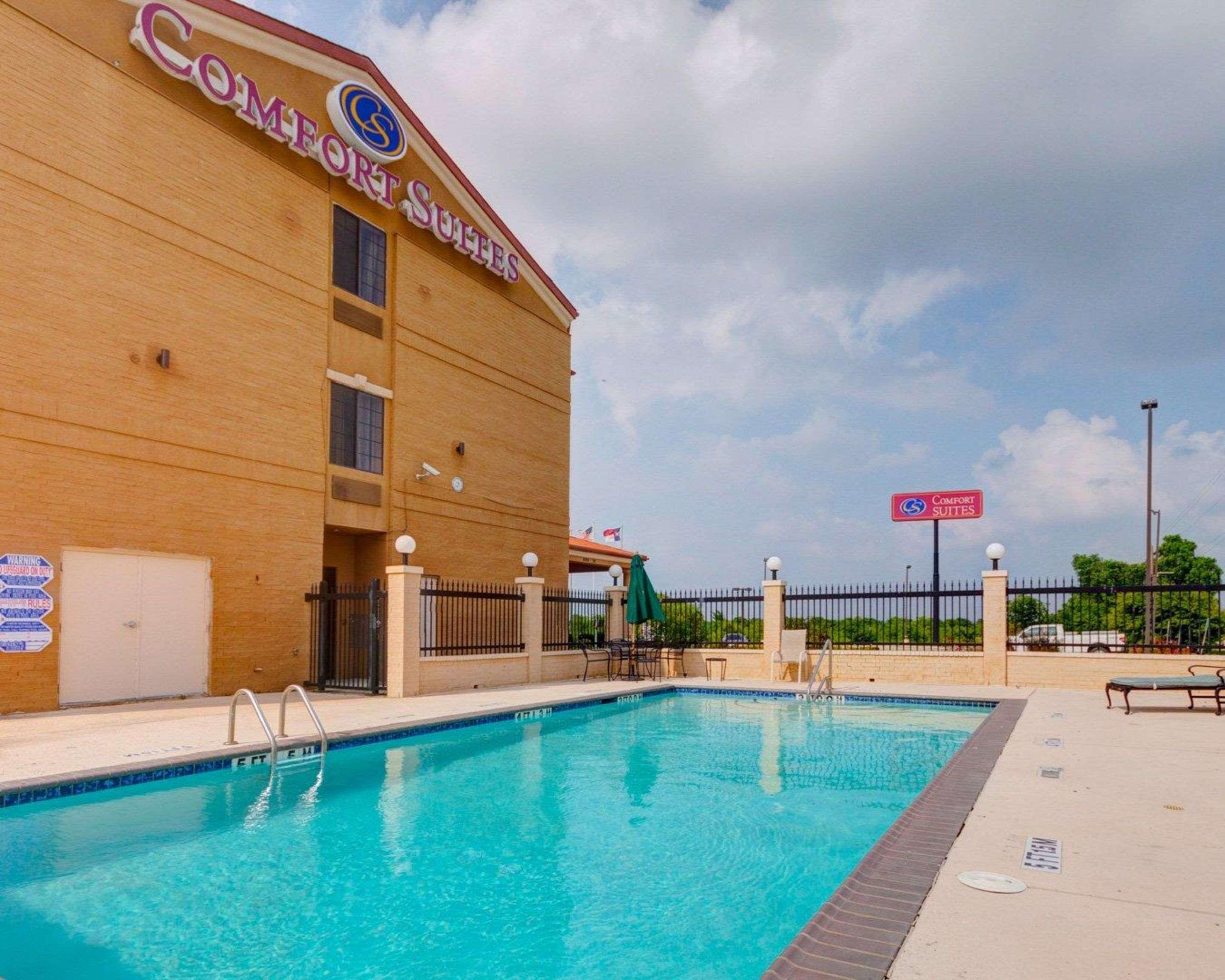comfort suites lake ray hubbard