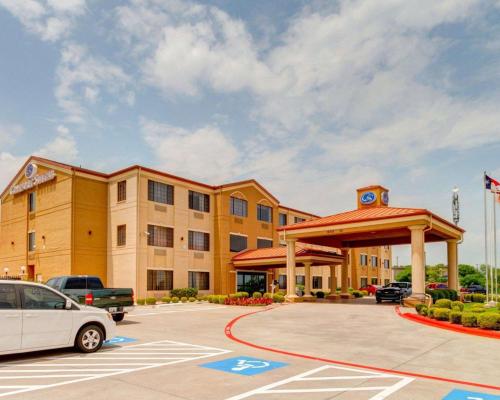comfort suites lake ray hubbard