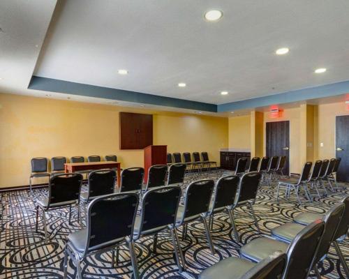 comfort suites lake ray hubbard