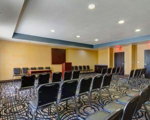 comfort suites lake ray hubbard