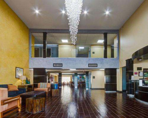 comfort suites lake ray hubbard