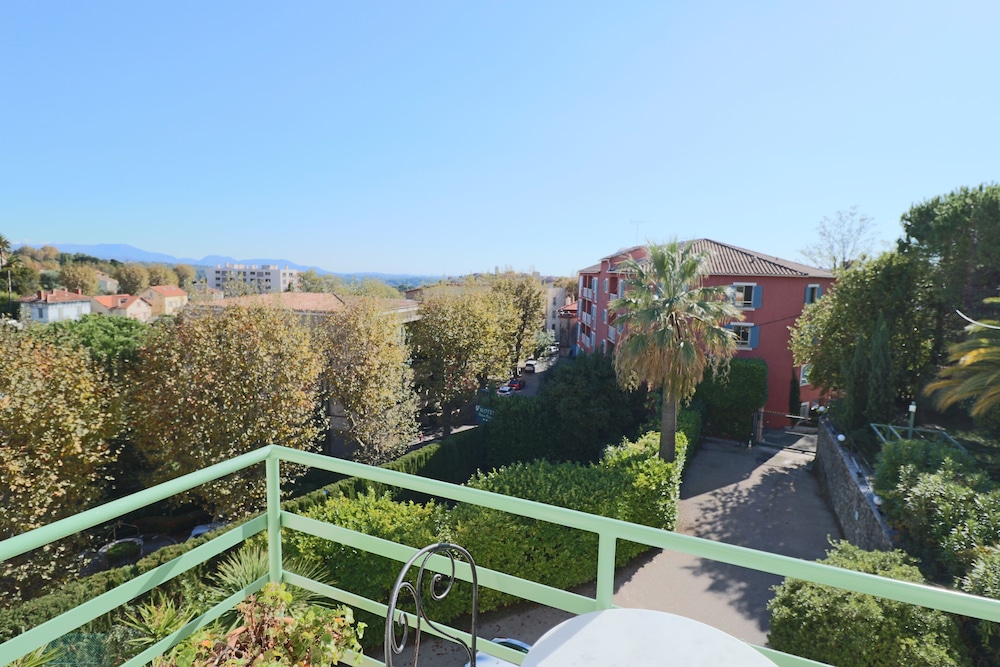 hotel villa roseraie