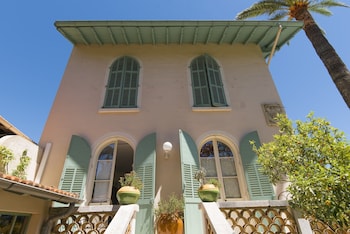 hotel villa roseraie