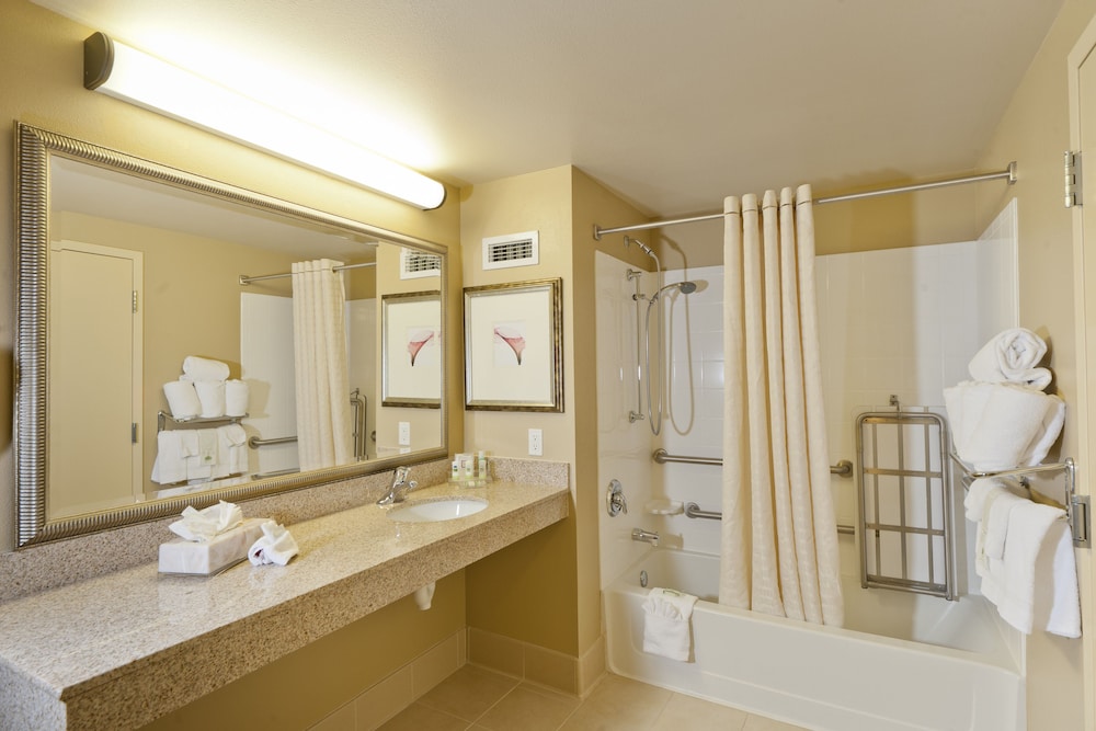 holiday inn hotel and suites barstow an ihg hotel