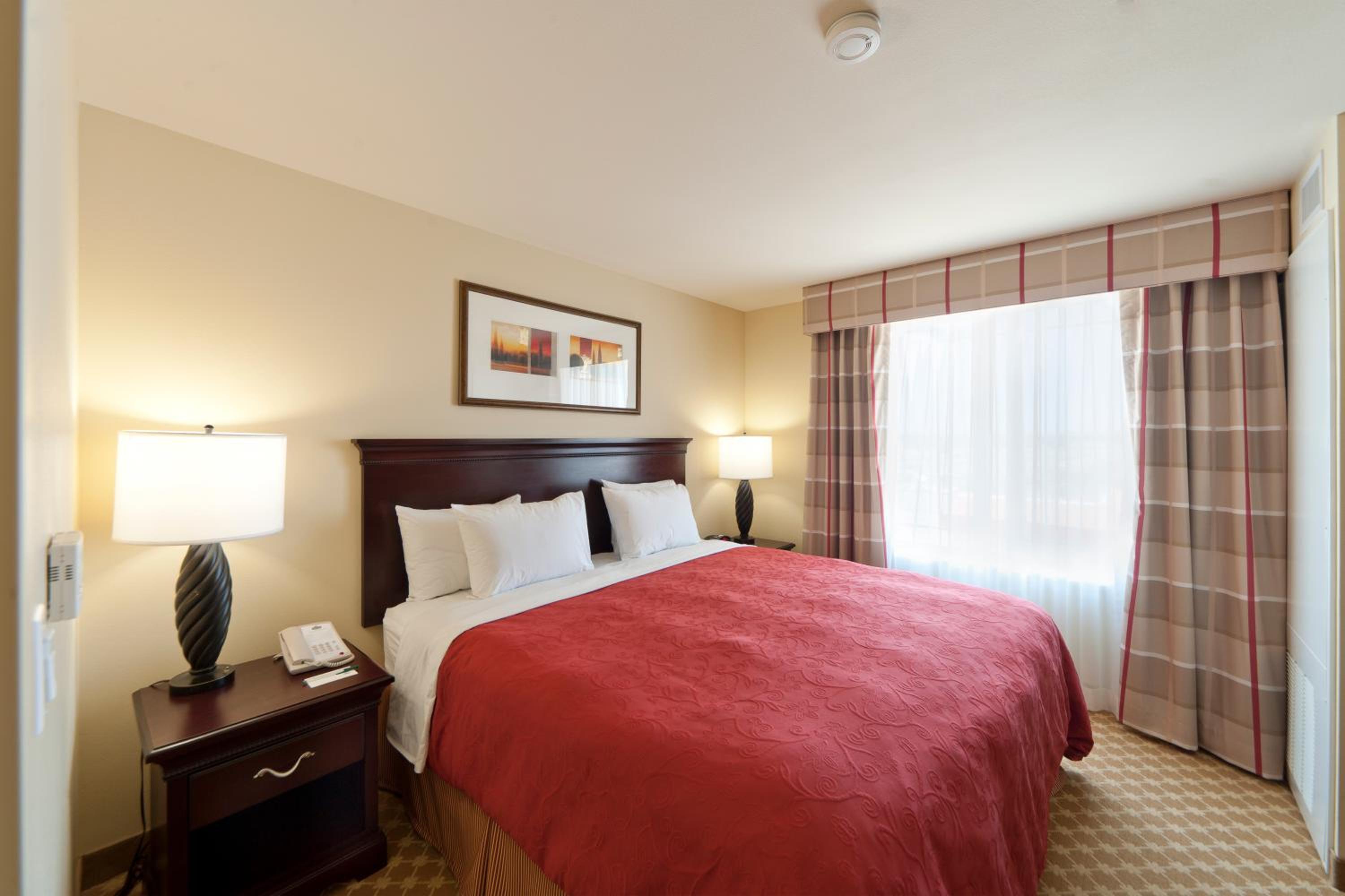holiday inn hotel and suites barstow an ihg hotel