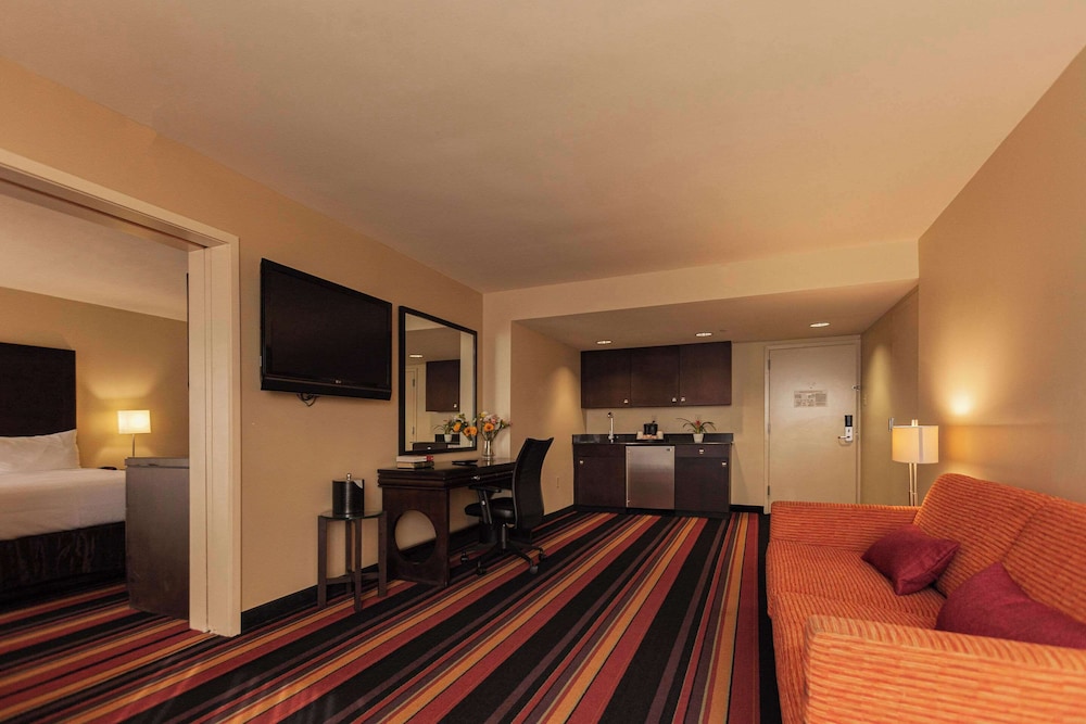 clarion hotel new orleans airport and conference center