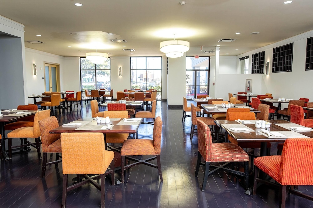 clarion hotel new orleans airport and conference center