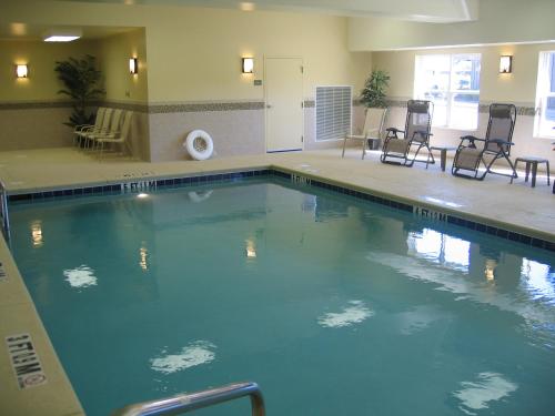 comfort inn and suites