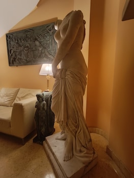 hotel seccy boutique art and museum