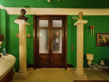 hotel seccy boutique art and museum