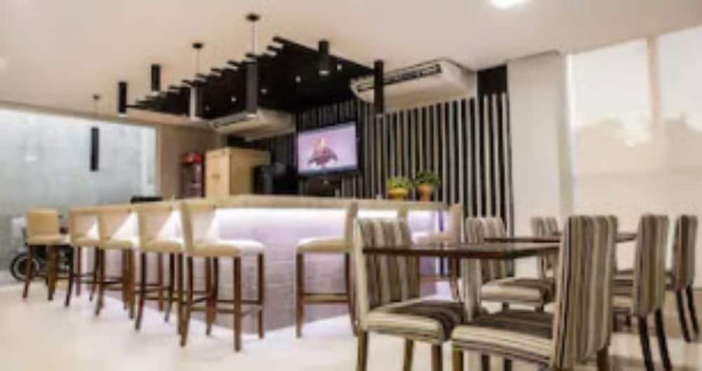 alphapark hotel