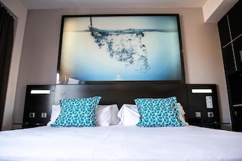 4us la manga vip hote