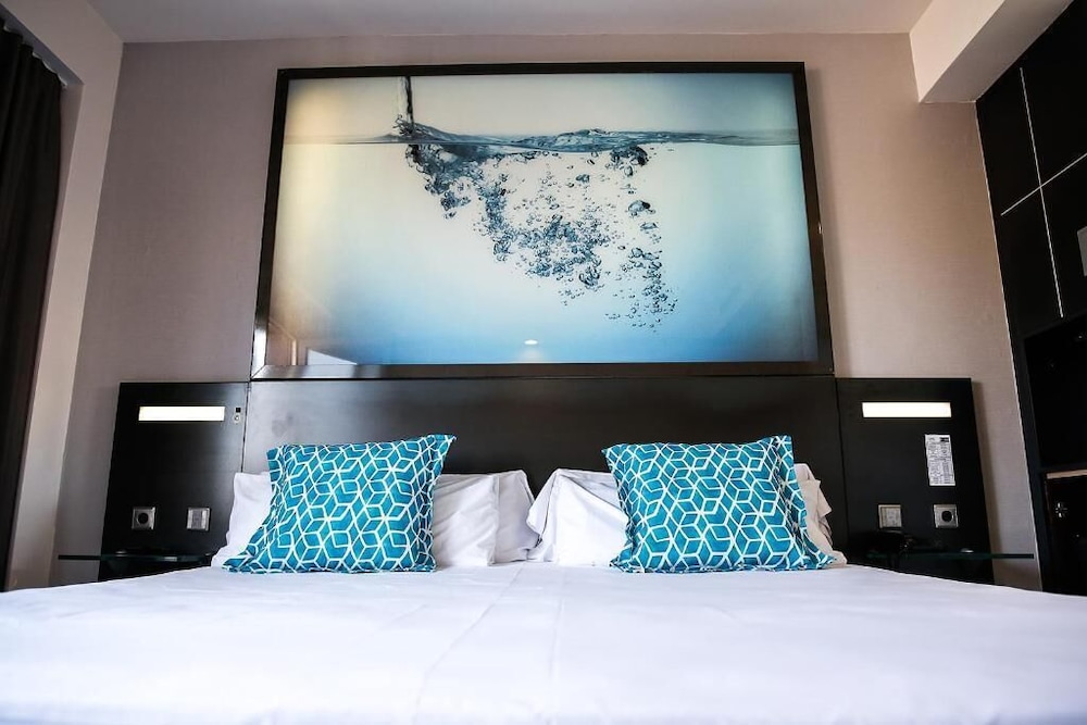 4us la manga vip hote