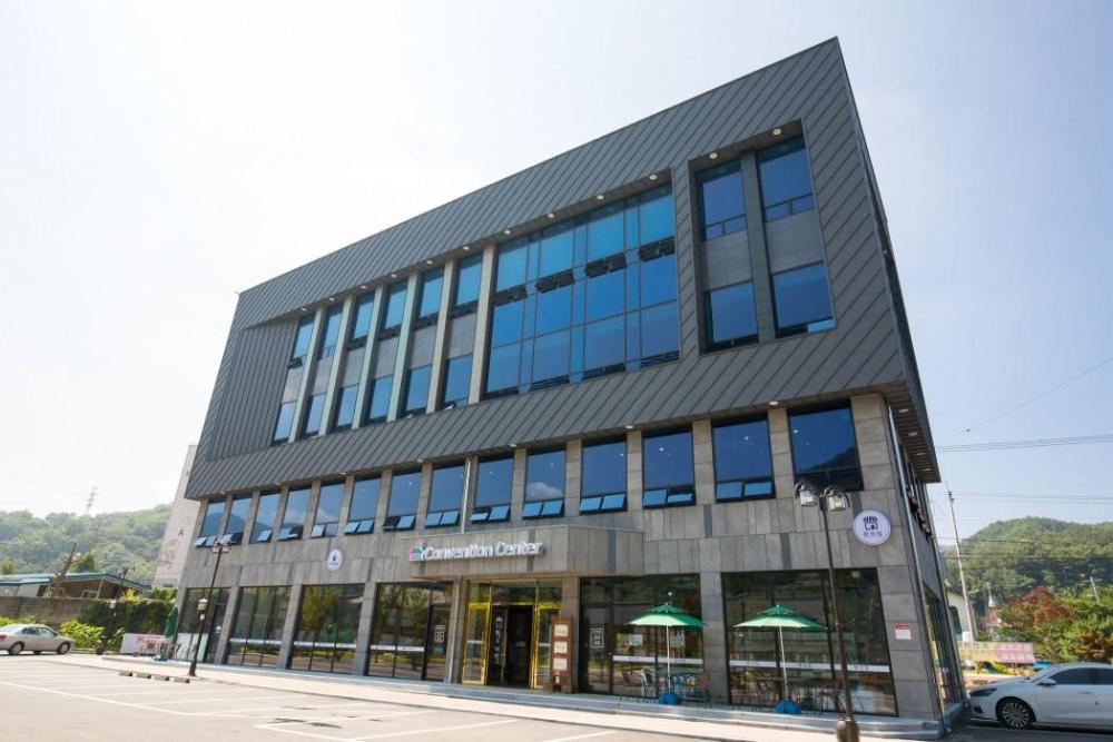 jeonju wangyijimil hanok hotel