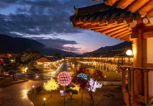 jeonju wangyijimil hanok hotel