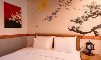 jeonju wangyijimil hanok hotel