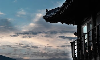 jeonju wangyijimil hanok hotel