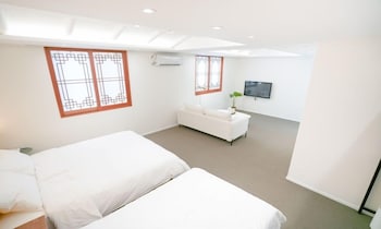 hotelarrive jeonju sihwayeonpung