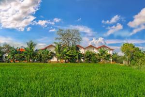 rivonway hotel and tours polonnaruwa